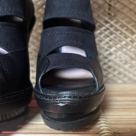 Herve Leger Oribel Heels - Picture 13 of 15